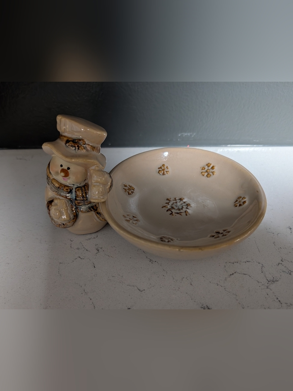 Cream Ceramic Snowman Dish, For Candy Or Soap Or Small Items